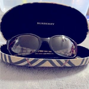 Burberry sunglasses B8341 S 0V4D used